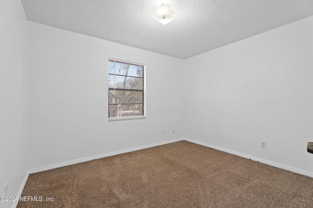 476 LOMBARD Street 2D, Orange Park, FL 32073