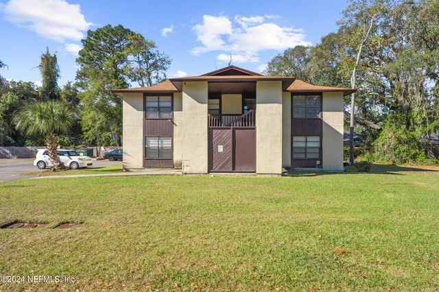 476 LOMBARD Street 2D, Orange Park, FL 32073