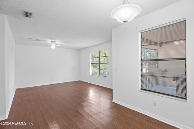 476 LOMBARD Street 2D, Orange Park, FL 32073