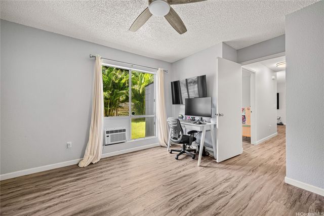 94-545 Lumiaina Street S101, Waipahu, HI 96797