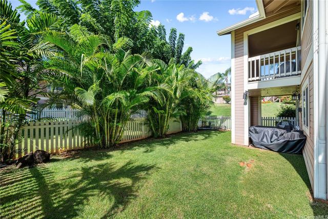 94-545 Lumiaina Street S101, Waipahu, HI 96797