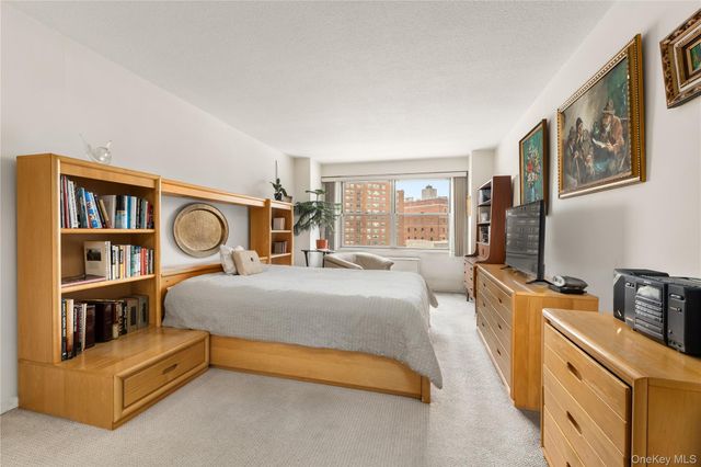 70-31 108th Street 6E, Forest Hills, NY 11375