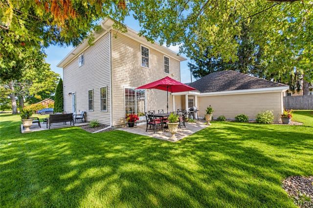 8846 Seneca Avenue, Cicero, NY 13039