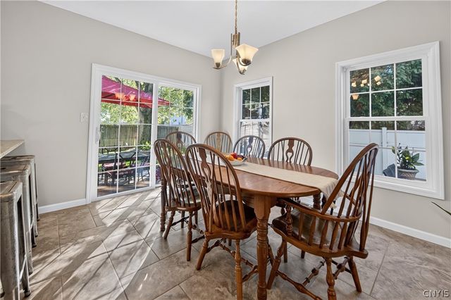 8846 Seneca Avenue, Cicero, NY 13039