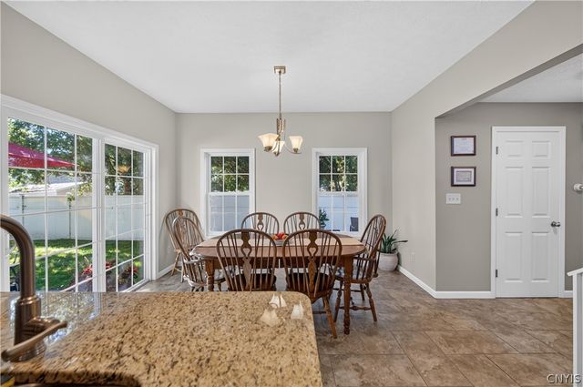 8846 Seneca Avenue, Cicero, NY 13039