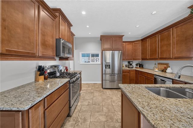 8846 Seneca Avenue, Cicero, NY 13039