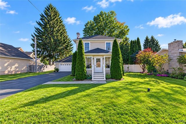 8846 Seneca Avenue, Cicero, NY 13039