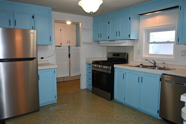 3820 Victorian Lane, Muskegon, MI 49442