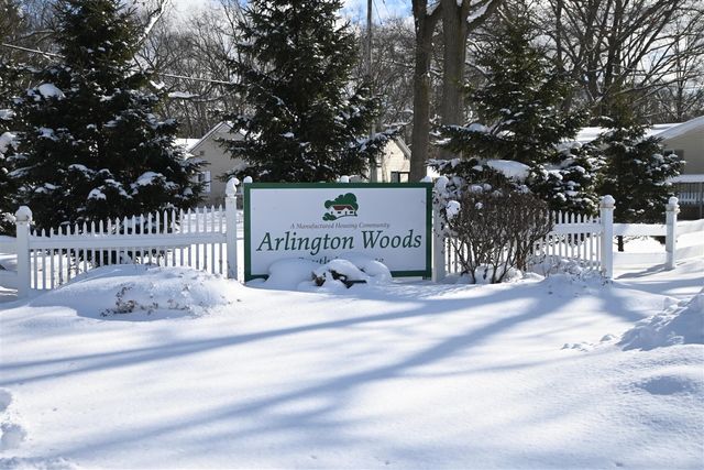 3820 Victorian Lane, Muskegon, MI 49442