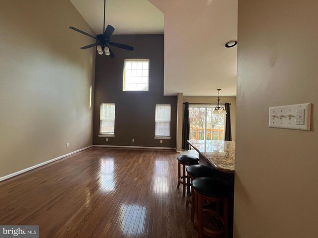 1470 SWEETBRIAR DR, Jamison, PA 18929
