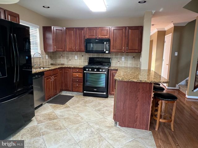 1470 SWEETBRIAR DR, Jamison, PA 18929