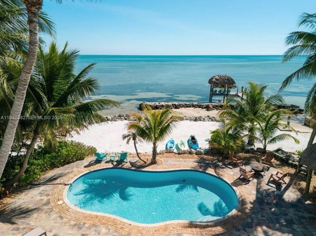 75433 Overseas Hwy, Islamorada, FL 33036