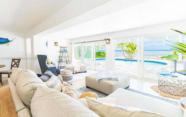 75433 Overseas Hwy, Islamorada, FL 33036