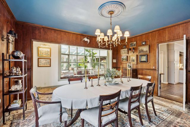 352 Confederate Circle, Charleston, SC 29407