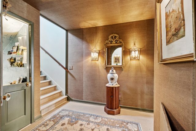 352 Confederate Circle, Charleston, SC 29407