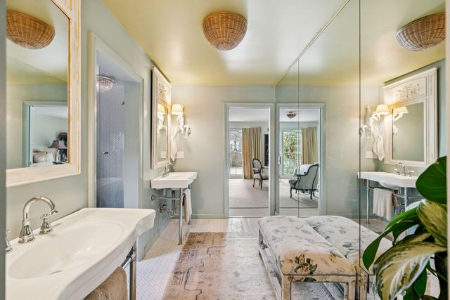 352 Confederate Circle, Charleston, SC 29407