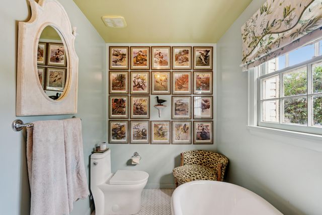 352 Confederate Circle, Charleston, SC 29407