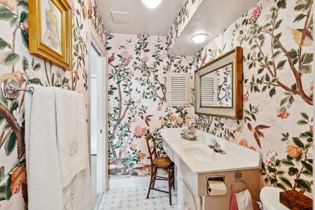 352 Confederate Circle, Charleston, SC 29407