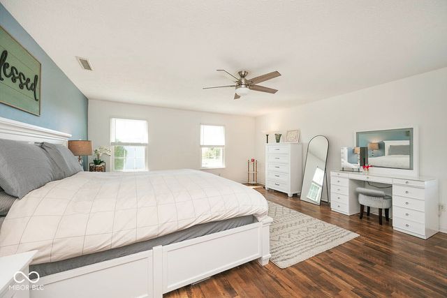 6922 W Briarwood Boulevard, New Palestine, IN 46163