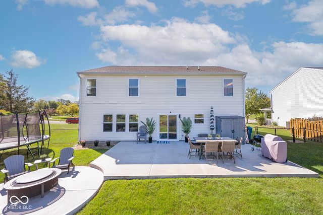 6922 W Briarwood Boulevard, New Palestine, IN 46163