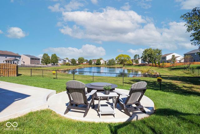 6922 W Briarwood Boulevard, New Palestine, IN 46163