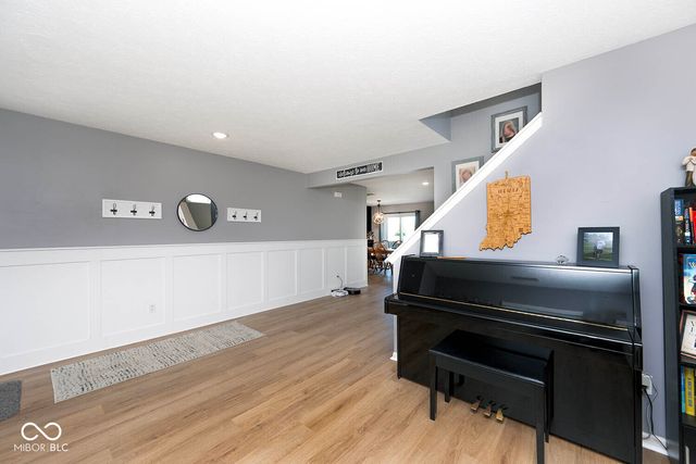 6922 W Briarwood Boulevard, New Palestine, IN 46163