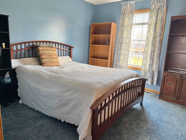 2821 Churchhill Lane, Saginaw, MI 48603