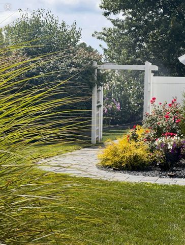 2821 Churchhill Lane, Saginaw, MI 48603