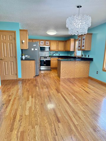 2821 Churchhill Lane, Saginaw, MI 48603