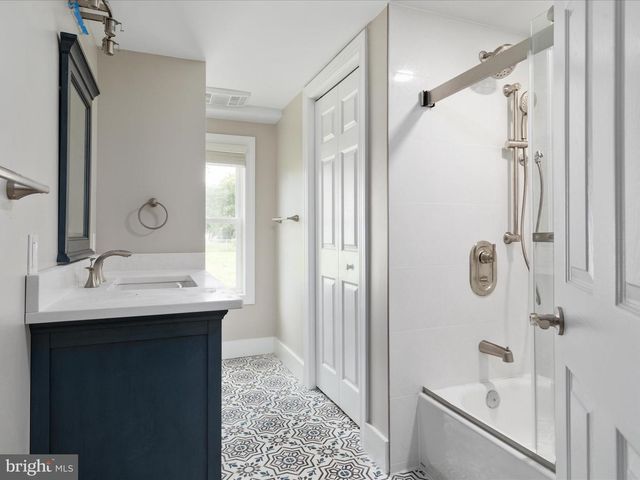 323 OSAGE ST, Front Royal, VA 22630