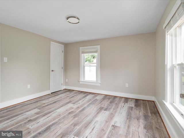 323 OSAGE ST, Front Royal, VA 22630