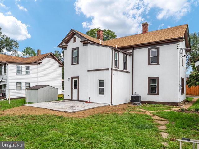 323 OSAGE ST, Front Royal, VA 22630