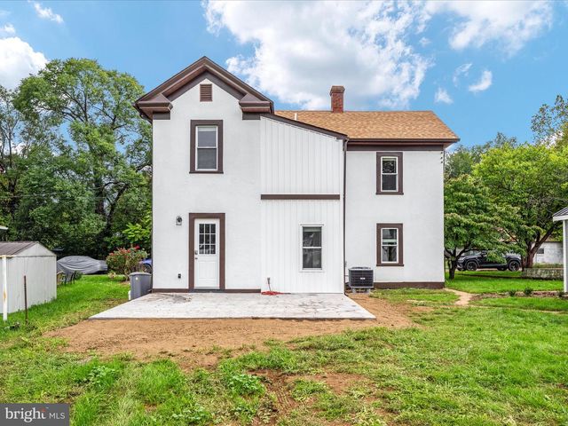 323 OSAGE ST, Front Royal, VA 22630