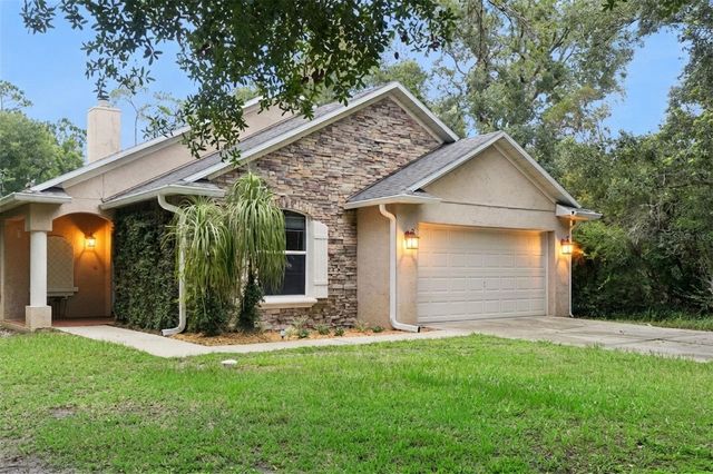 2535 E LAKE DRIVE, Deland, FL 32724