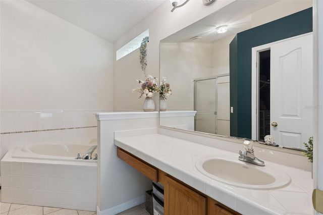 2535 E LAKE DRIVE, Deland, FL 32724