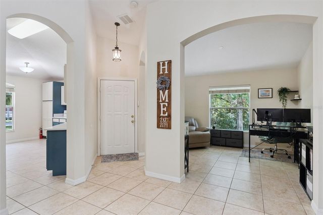 2535 E LAKE DRIVE, Deland, FL 32724