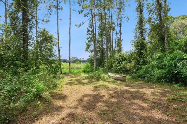 2535 E LAKE DRIVE, Deland, FL 32724