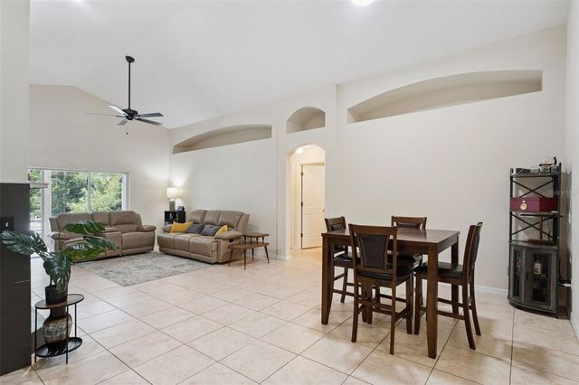 2535 E LAKE DRIVE, Deland, FL 32724