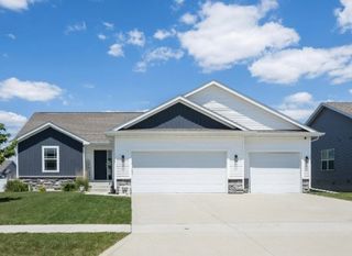 3208 NW Reinhart Drive, Ankeny, IA 50023