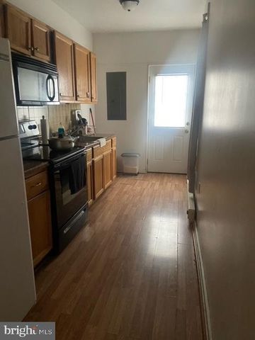 1813 SUSQUEHANNA ST, Harrisburg, PA 17102