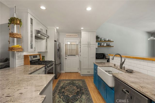1231 N Dolores, Anaheim, CA 92807