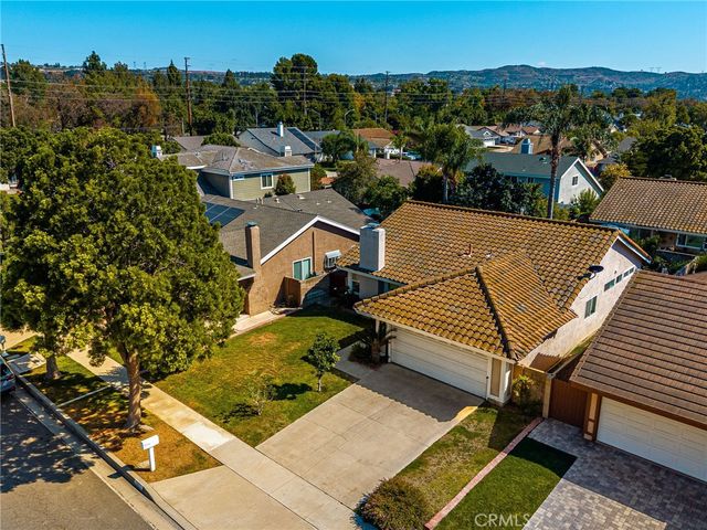 1231 N Dolores, Anaheim, CA 92807