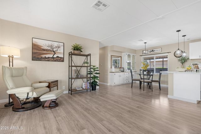 25408 S MONTANA Avenue, Sun Lakes, AZ 85248
