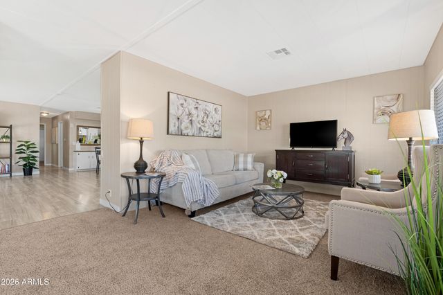 25408 S MONTANA Avenue, Sun Lakes, AZ 85248