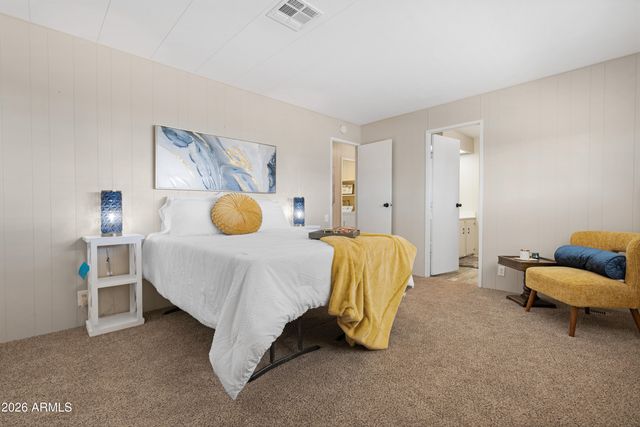 25408 S MONTANA Avenue, Sun Lakes, AZ 85248