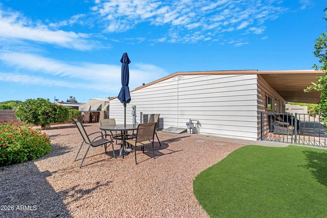 25408 S MONTANA Avenue, Sun Lakes, AZ 85248