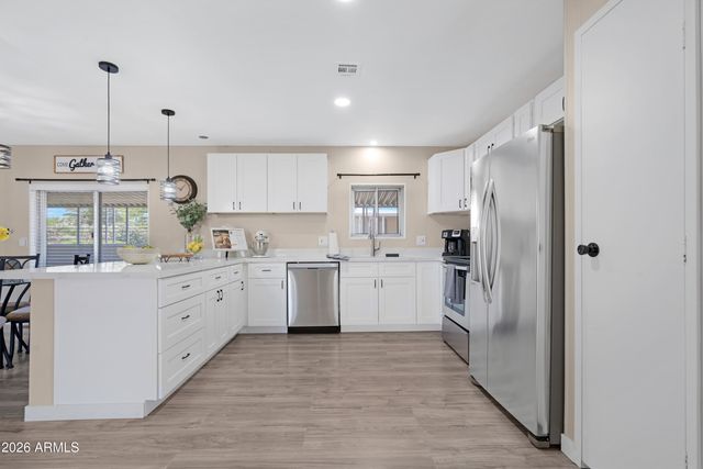 25408 S MONTANA Avenue, Sun Lakes, AZ 85248