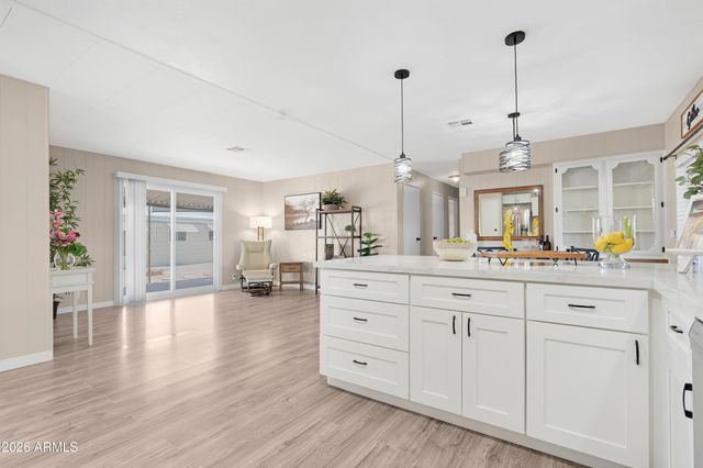 25408 S MONTANA Avenue, Sun Lakes, AZ 85248