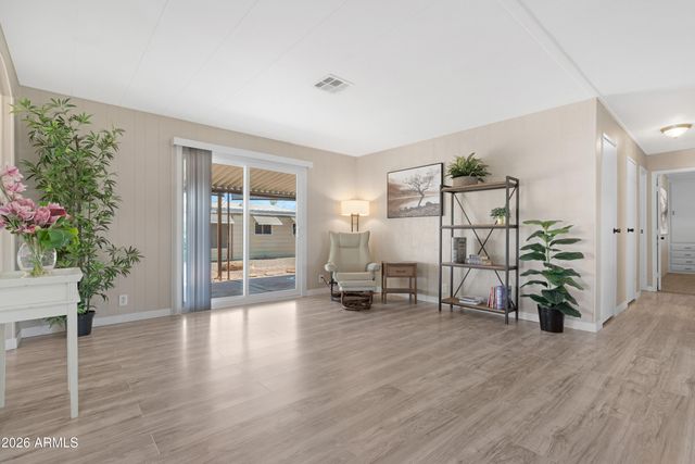 25408 S MONTANA Avenue, Sun Lakes, AZ 85248
