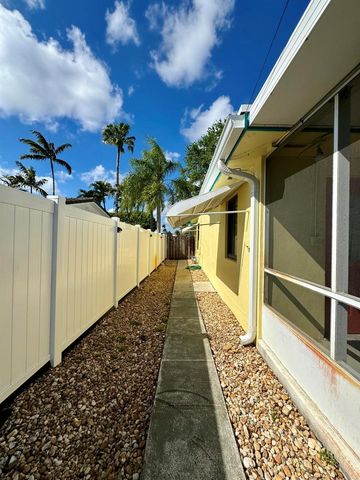3510 Taft Street, Hollywood, FL 33021